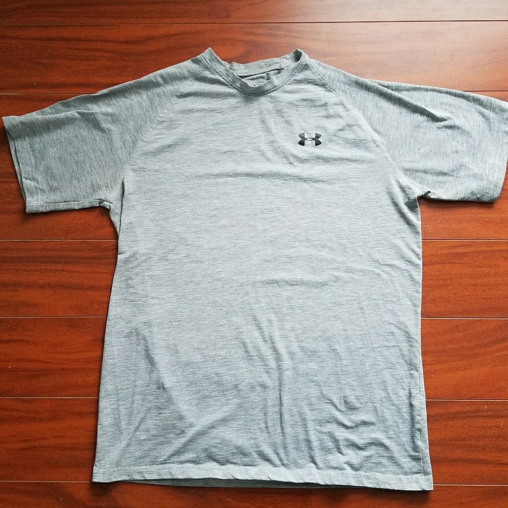 Men's Under Armour tee